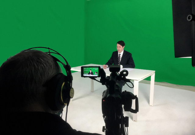 Instudio noleggio sale di posa per dirette streaming su green screen